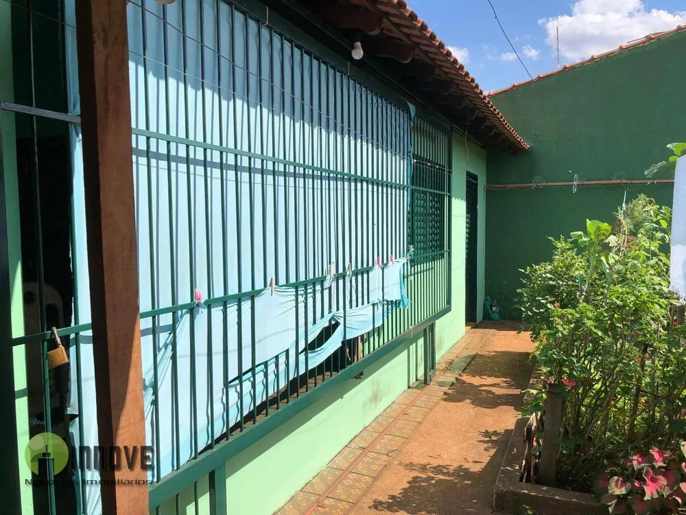 Casa, 3 quartos, 143 m² - Foto 2