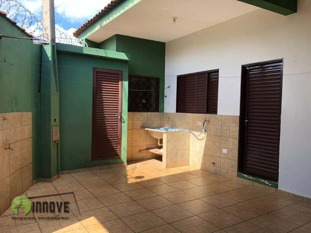Casa, 2 quartos, 70 m² - Foto 2