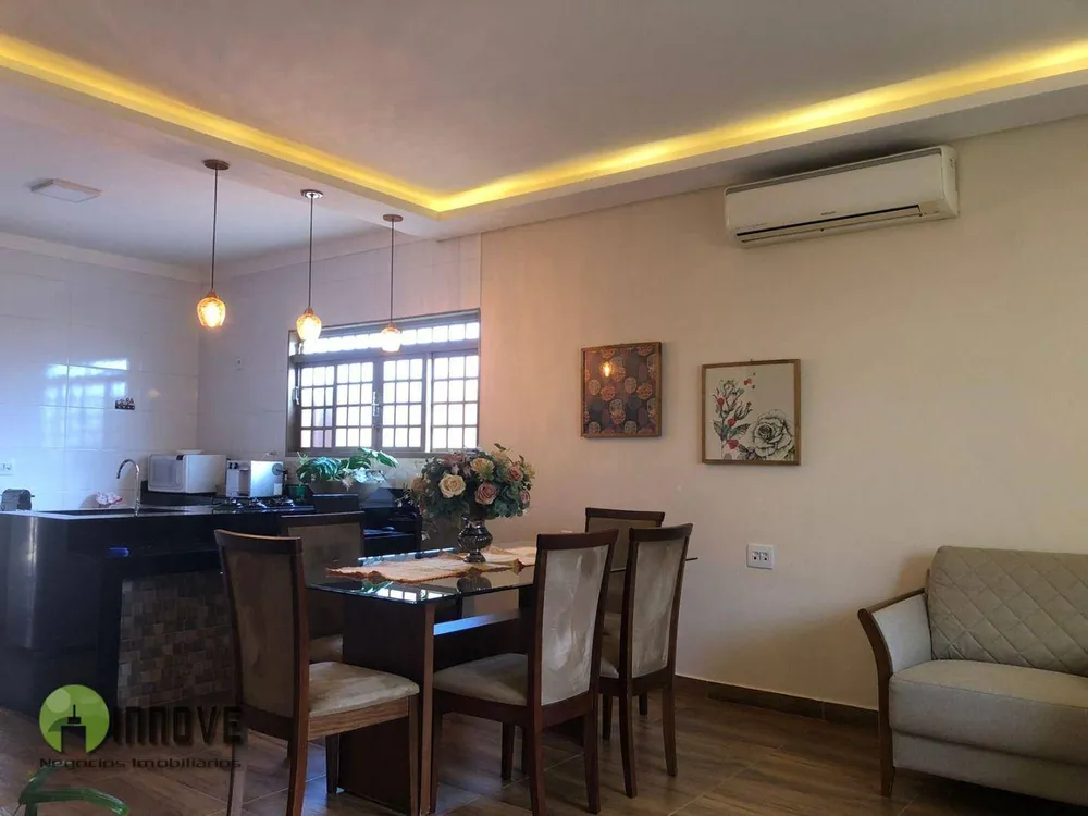 Casa, 3 quartos, 214 m² - Foto 11