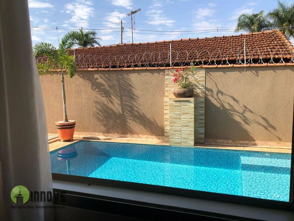 Casa, 3 quartos, 214 m² - Foto 16