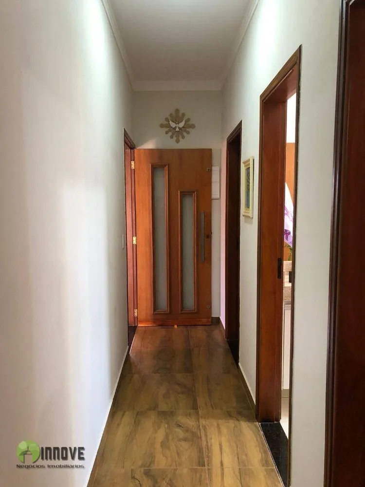 Casa, 3 quartos, 214 m² - Foto 2