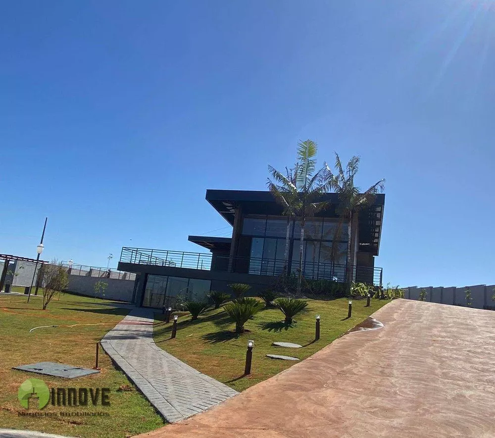 Loteamento e Condomínio, 300 m² - Foto 1