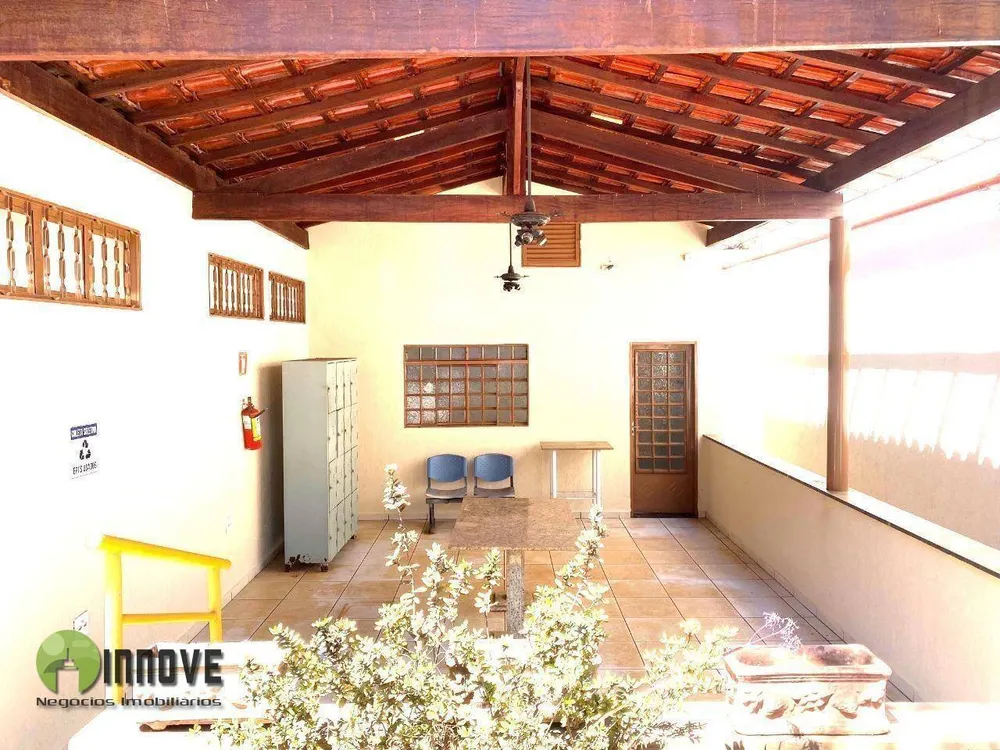 Depósito-Galpão, 1875 m² - Foto 1