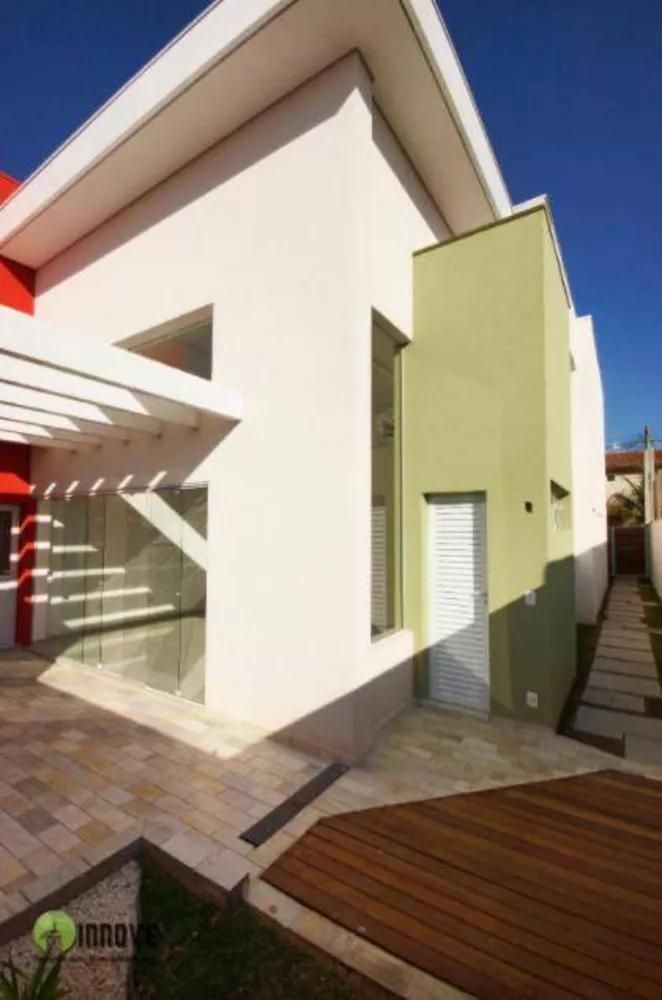 Casa, 3 quartos, 163 m² - Foto 2