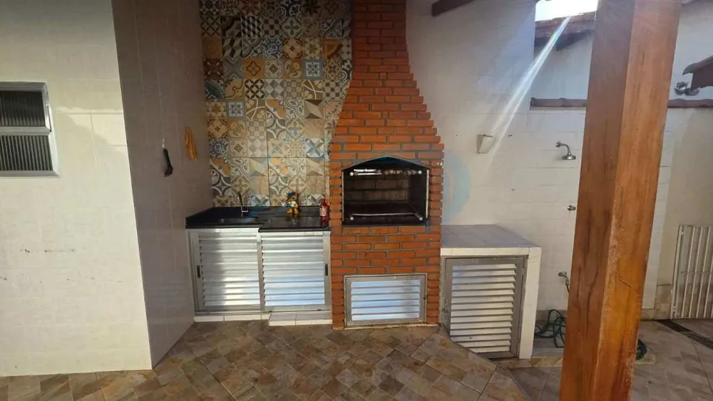 Casa, 4 quartos, 287 m² - Foto 4
