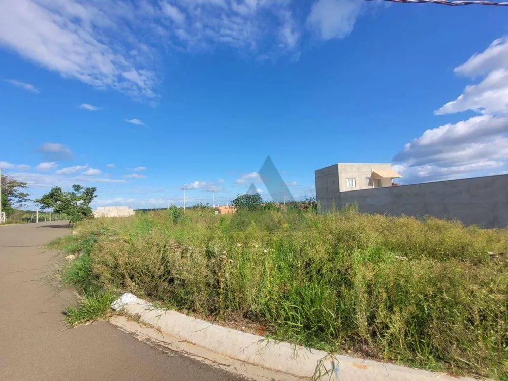 Terreno, 204 m² - Foto 1