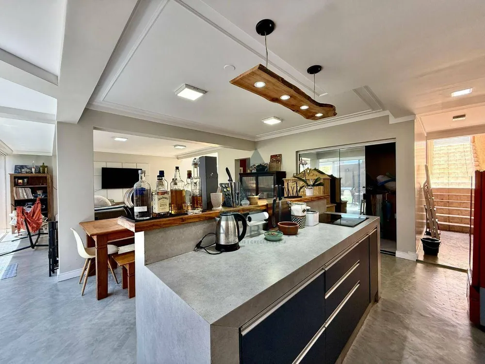Casa, 4 quartos, 221 m² - Foto 5