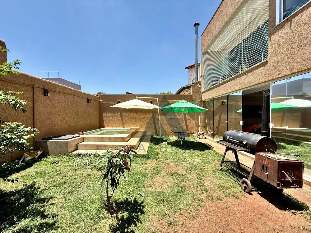 Casa, 4 quartos, 221 m² - Foto 6