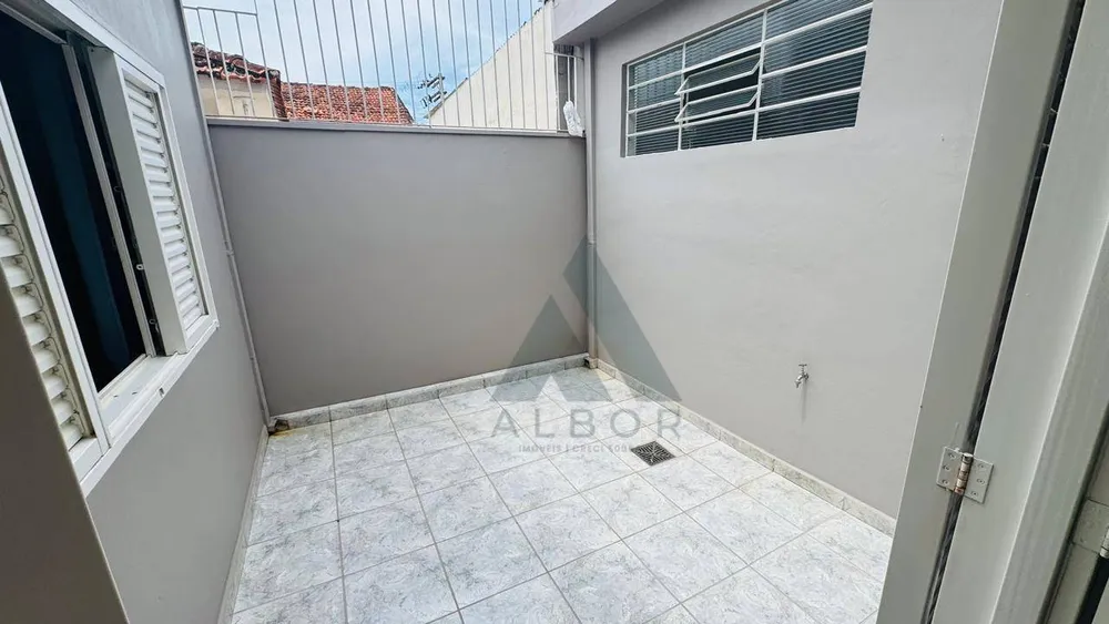 Casa, 3 quartos, 231 m² - Foto 4