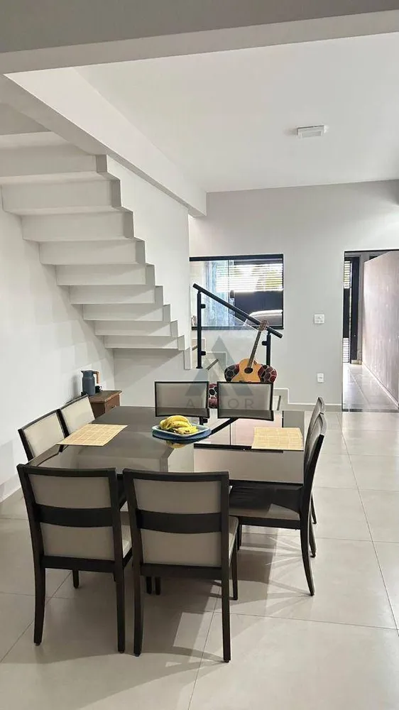 Casa, 4 quartos, 287 m² - Foto 1