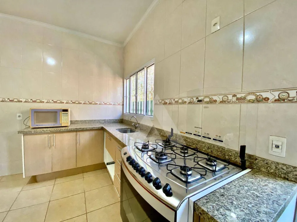 Casa, 3 quartos, 178 m² - Foto 4