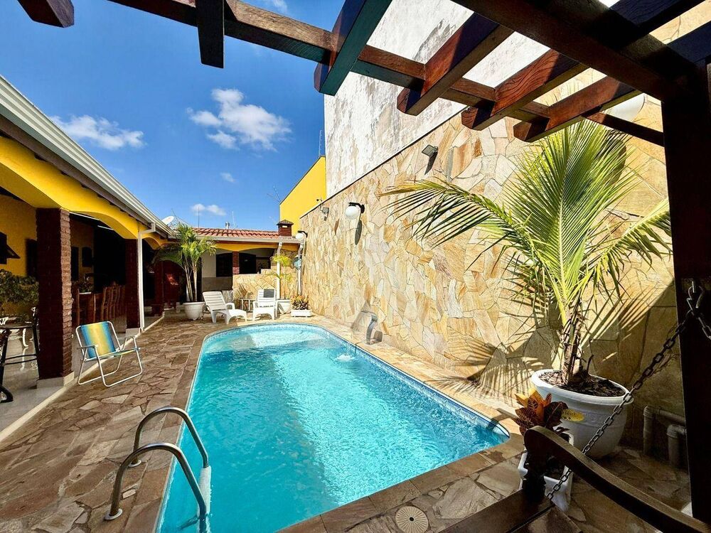Casa à venda com 3 quartos, 300m² - Foto 7