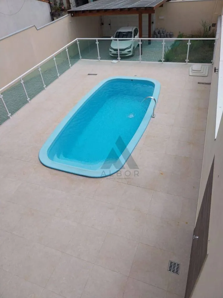 Casa, 3 quartos, 236 m² - Foto 4