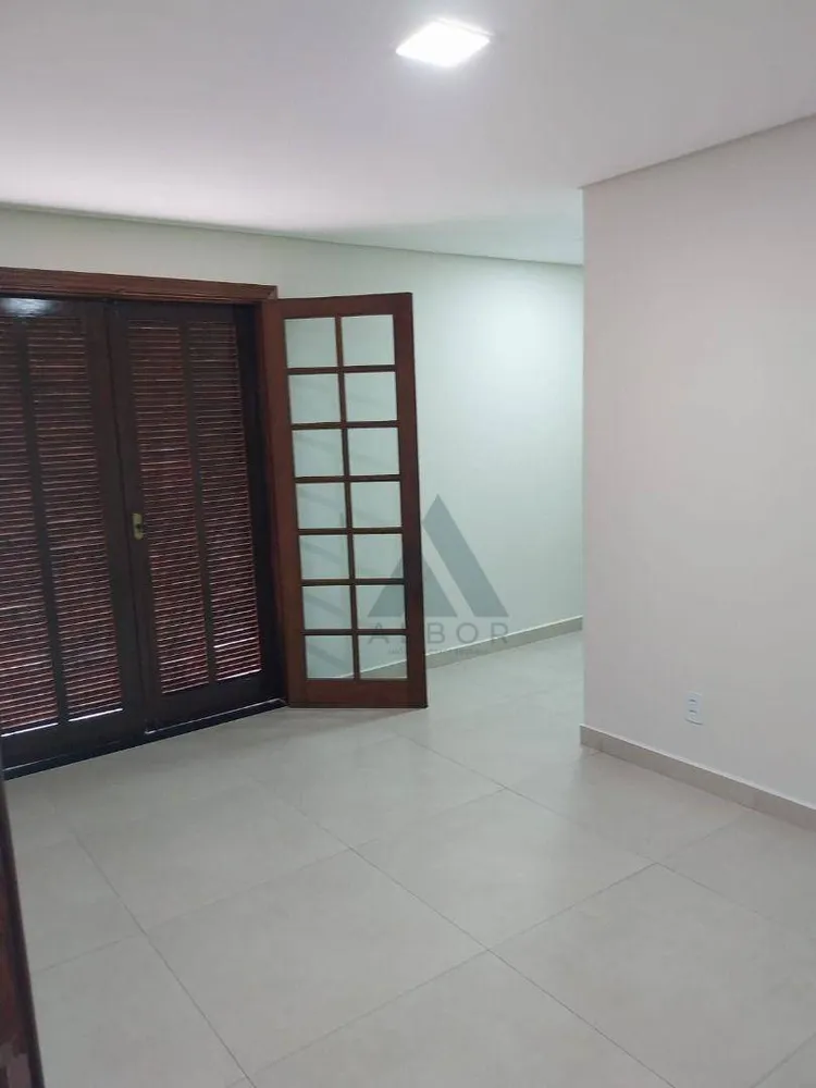 Casa, 3 quartos, 236 m² - Foto 12