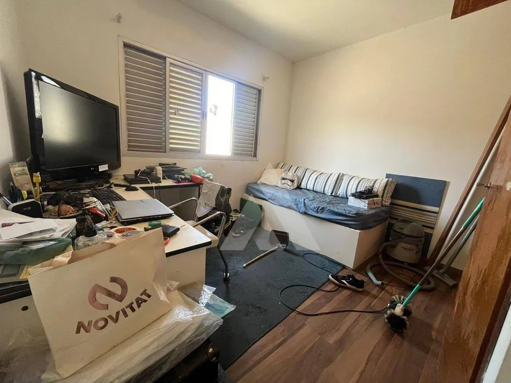 Casa, 4 quartos, 253 m² - Foto 8