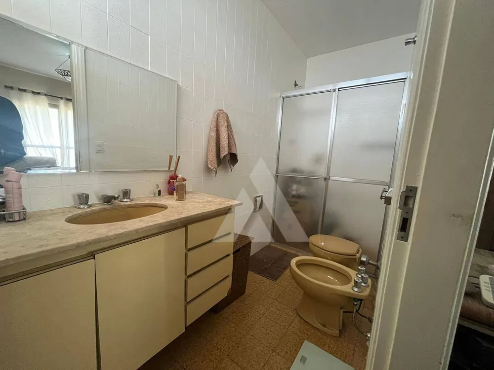 Casa, 4 quartos, 253 m² - Foto 10