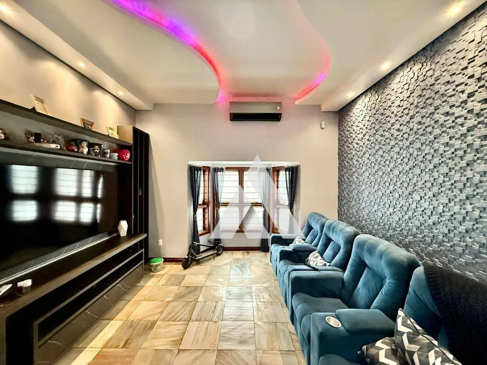 Casa, 3 quartos, 300 m² - Foto 2