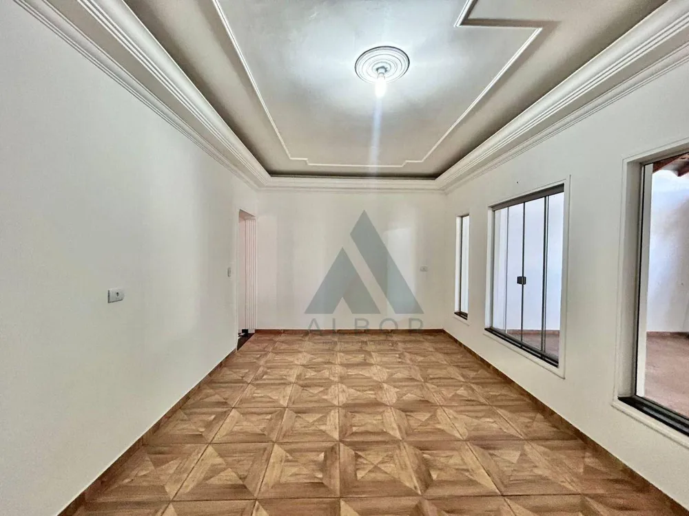Casa, 3 quartos, 127 m² - Foto 2