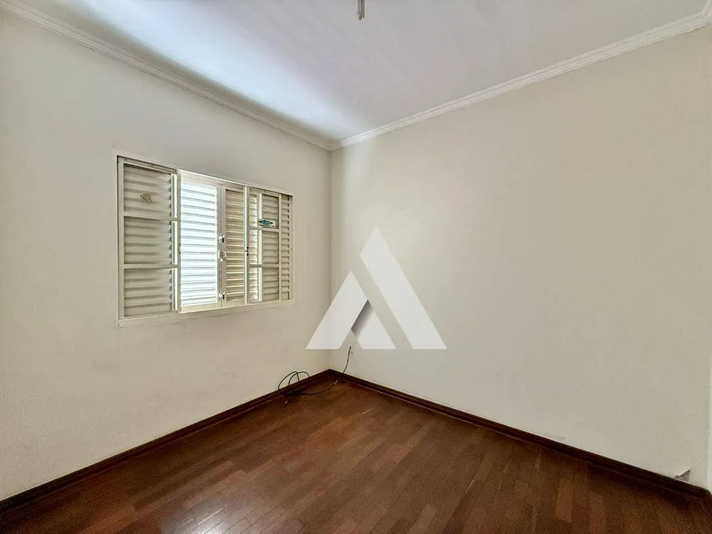 Casa, 3 quartos, 211 m² - Foto 12