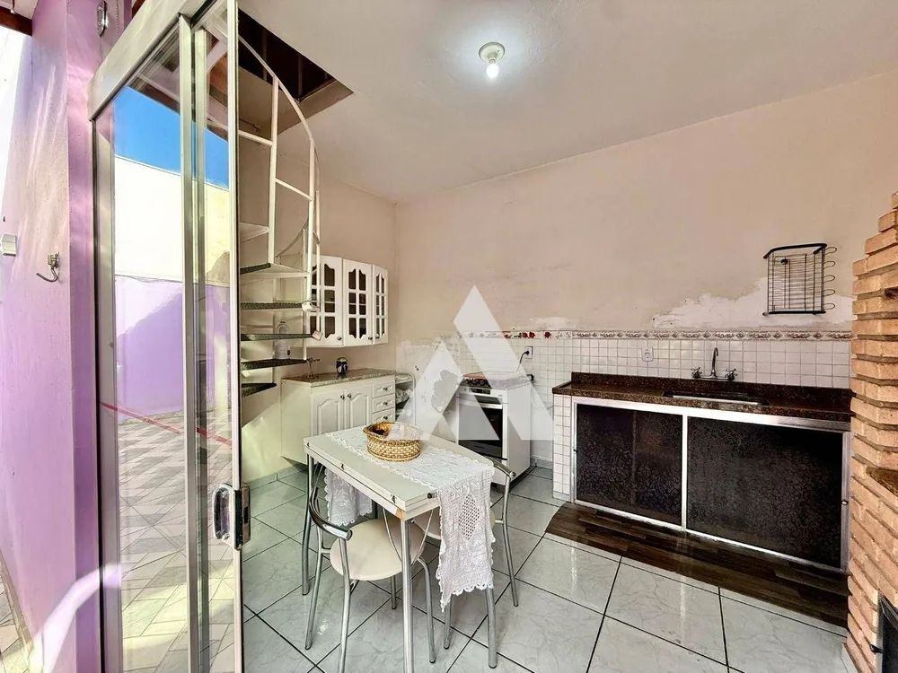 Casa, 3 quartos, 211 m² - Foto 11