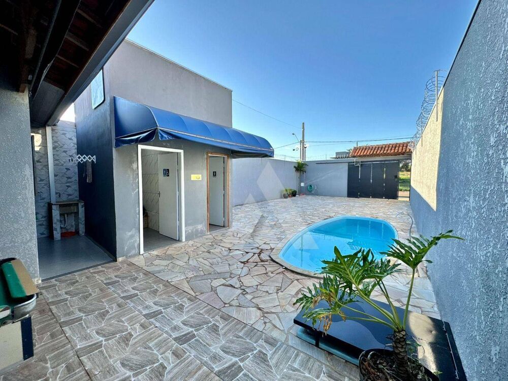 Casa, 1 quarto, 63 m² - Foto 1