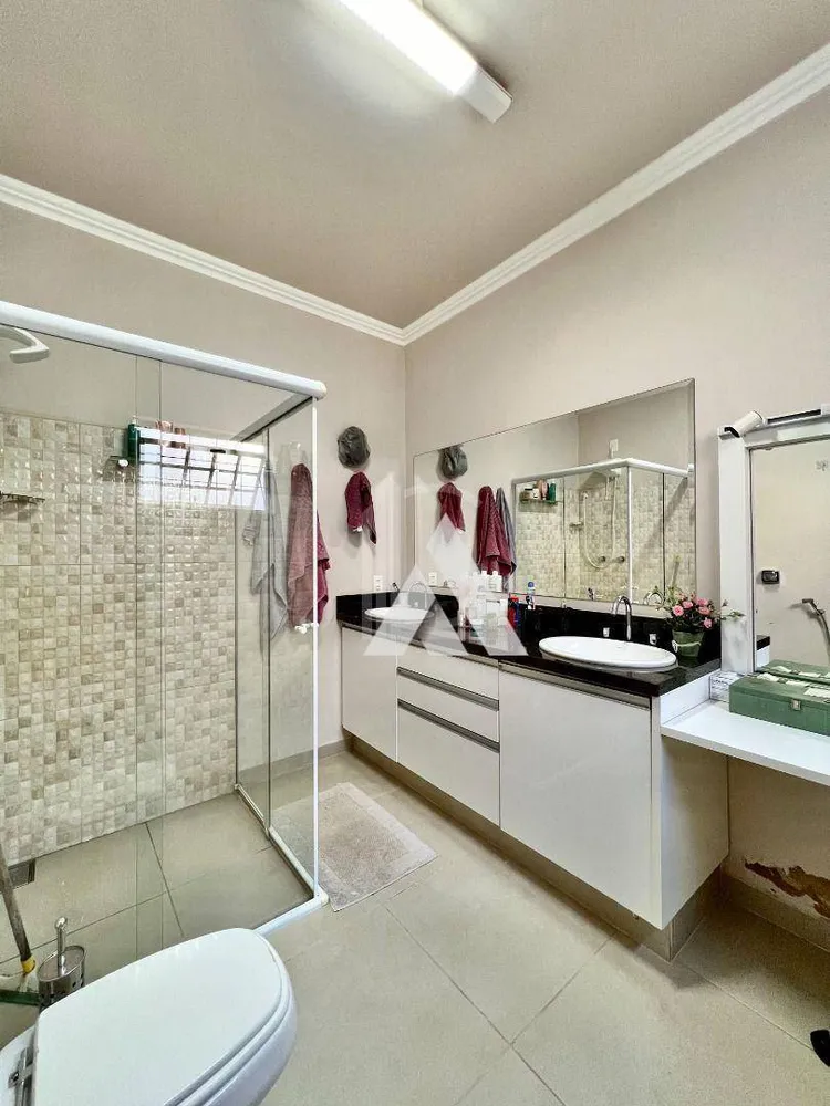 Casa, 3 quartos, 206 m² - Foto 8