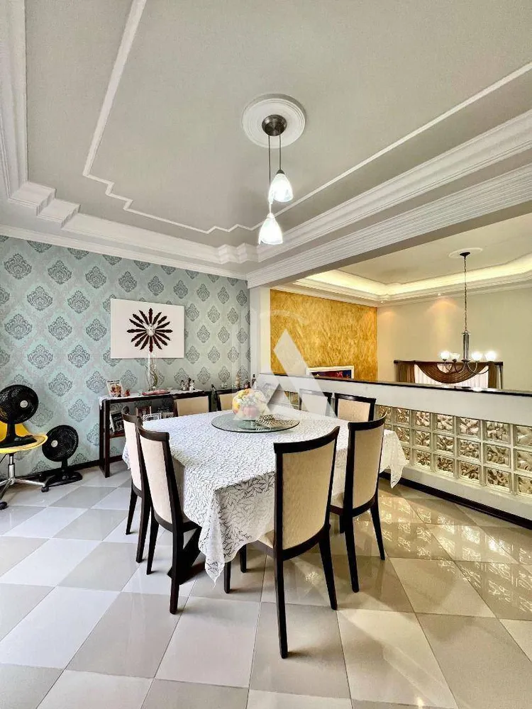 Casa, 3 quartos, 206 m² - Foto 4
