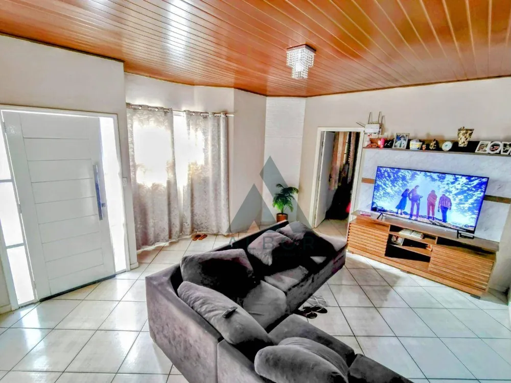 Casa, 3 quartos, 91 m² - Foto 1