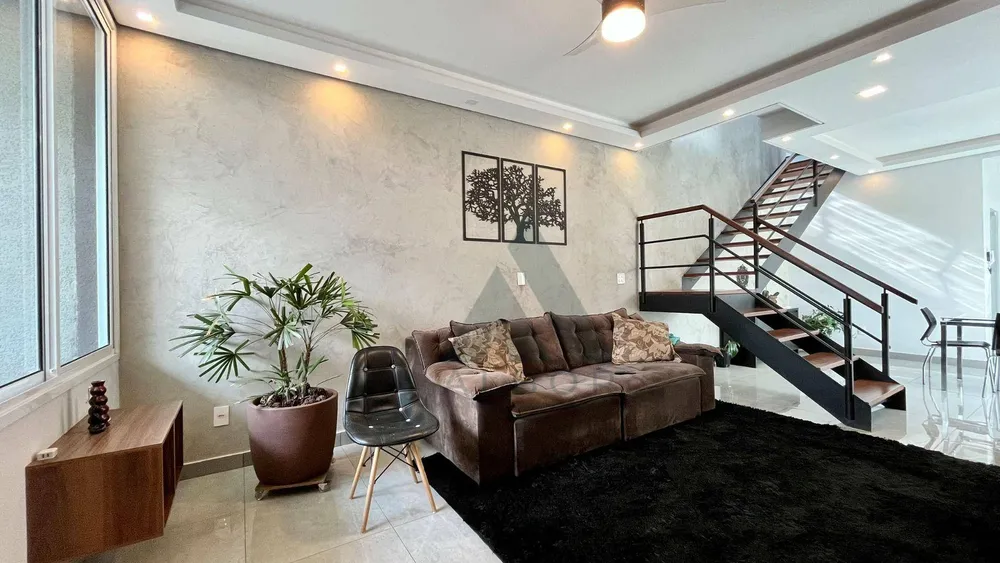 Casa, 4 quartos, 240 m² - Foto 3