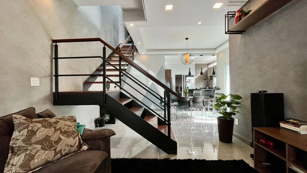Casa, 4 quartos, 240 m² - Foto 4