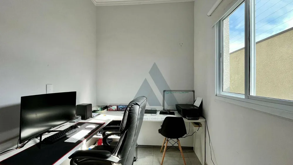 Casa, 4 quartos, 240 m² - Foto 2