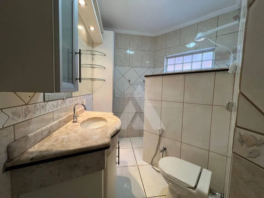 Casa, 3 quartos, 144 m² - Foto 2