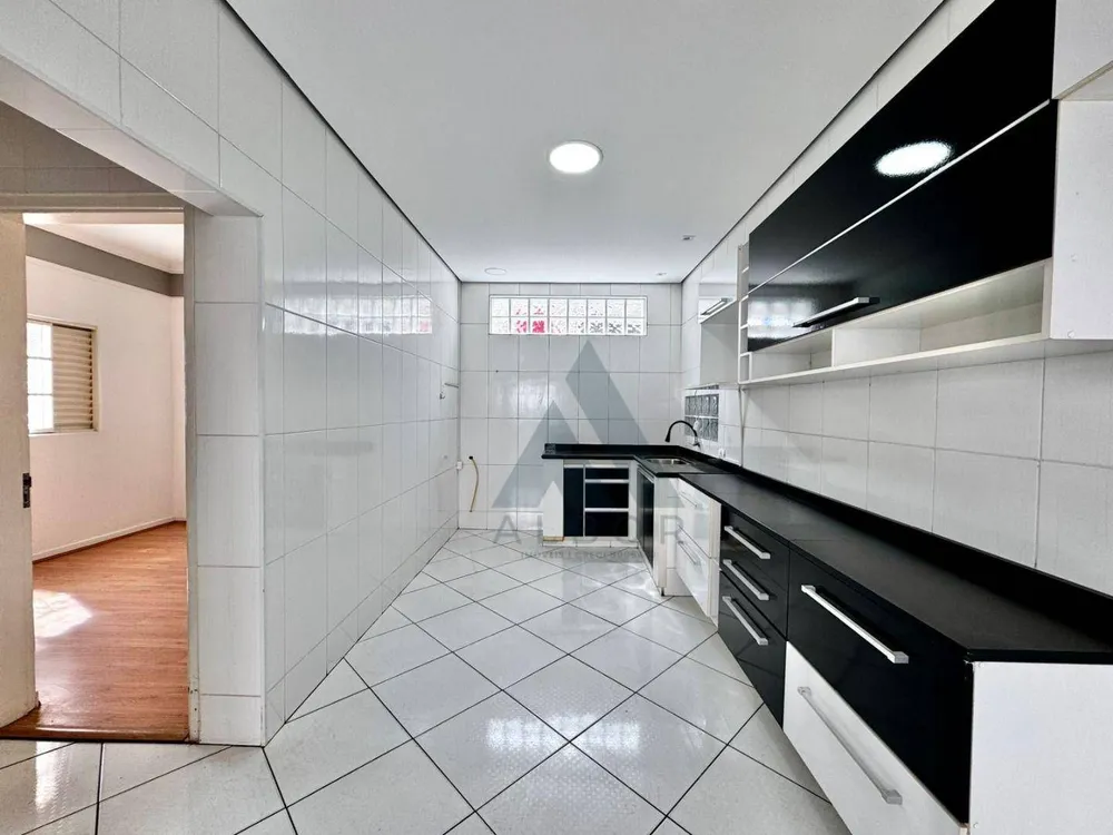 Casa, 3 quartos, 240 m² - Foto 6