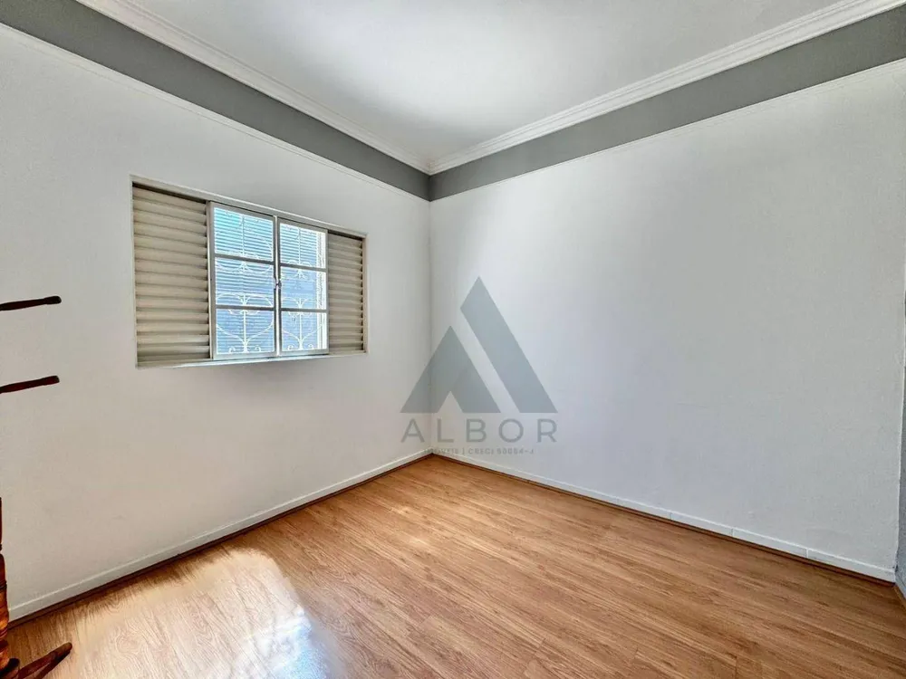 Casa, 3 quartos, 240 m² - Foto 10