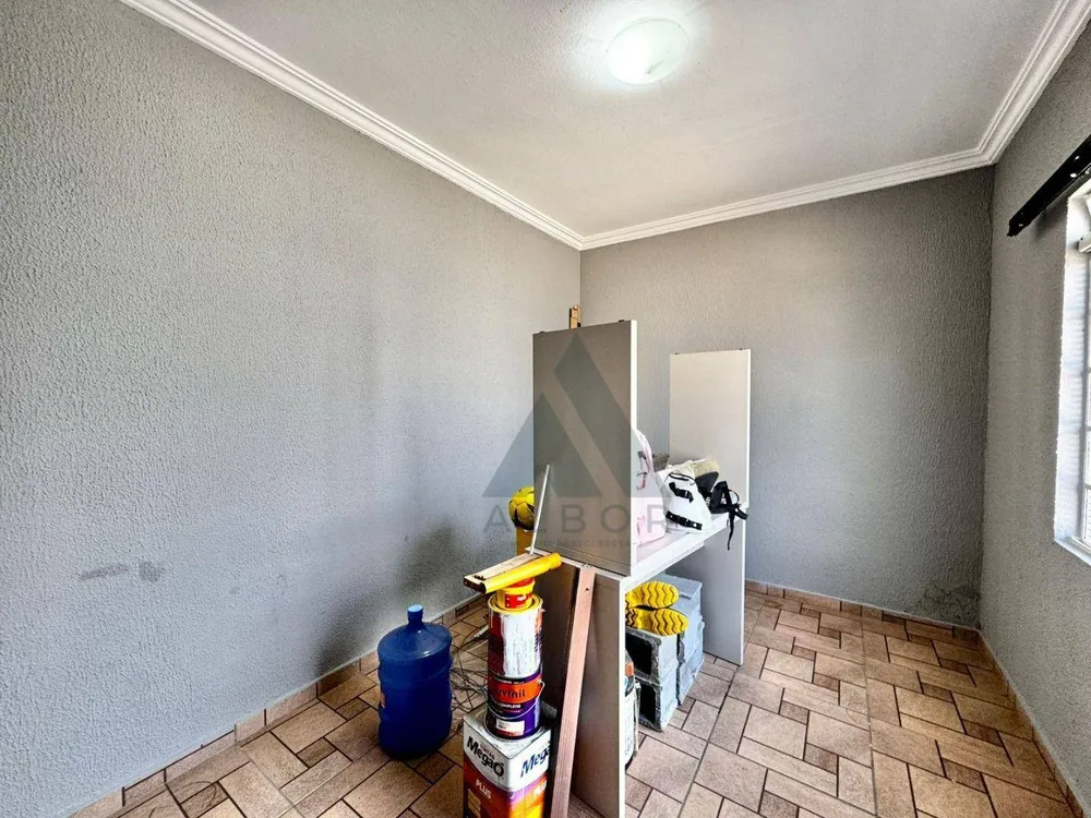 Casa, 3 quartos, 240 m² - Foto 16
