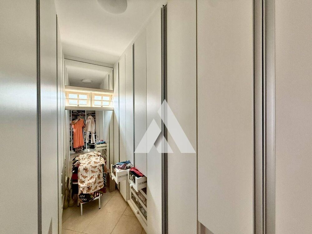 Casa, 3 quartos, 351 m² - Foto 11