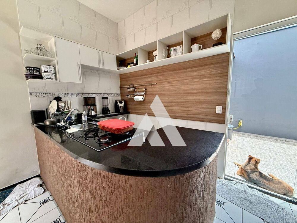 Casa à venda com 3 quartos, 150m² - Foto 14