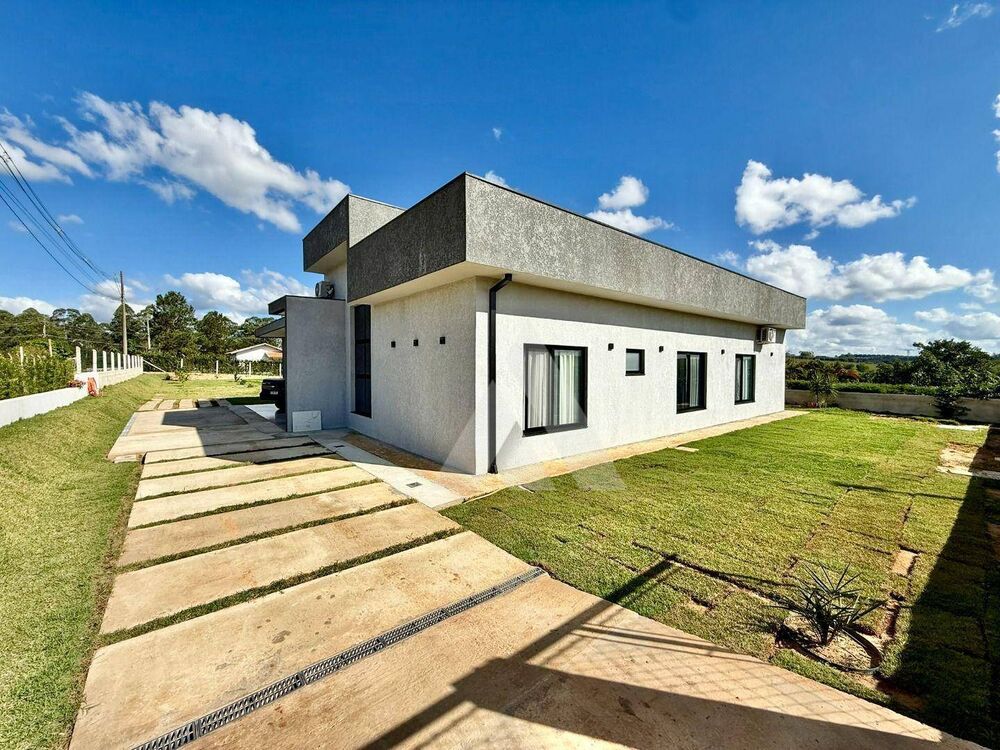 Casa de Condomínio à venda com 3 quartos, 201m² - Foto 2