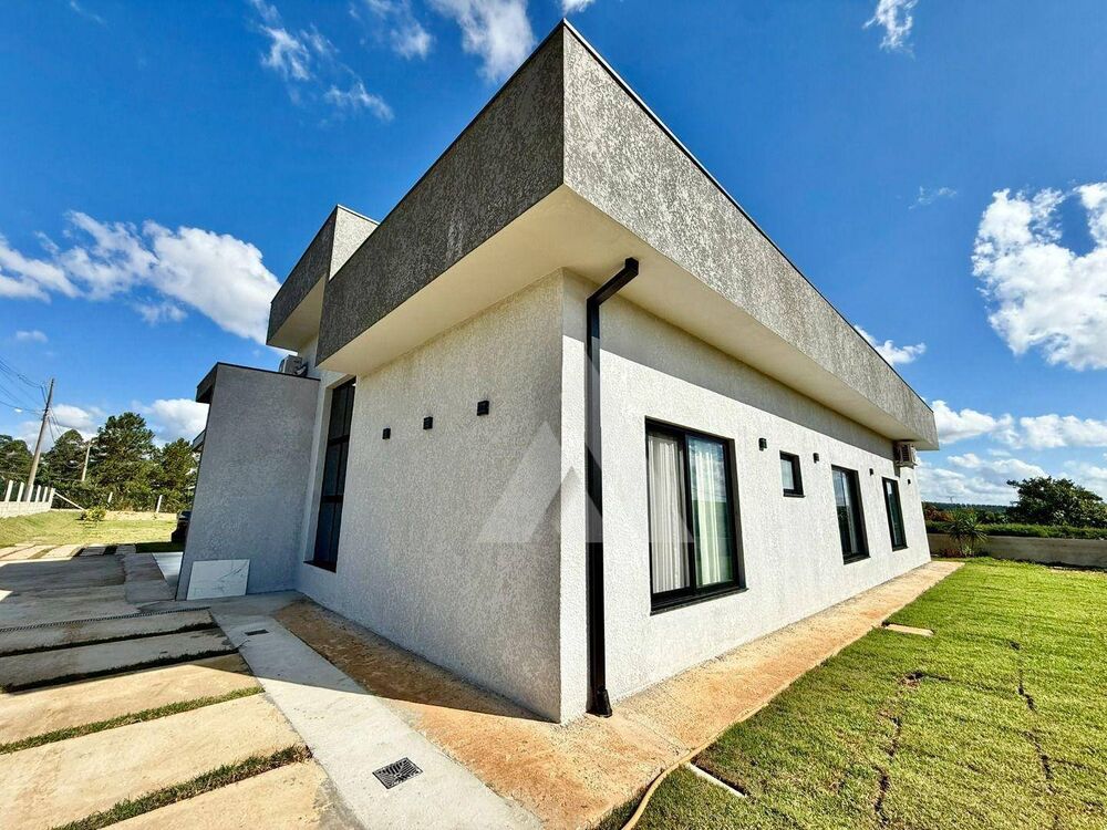 Casa de Condomínio à venda com 3 quartos, 201m² - Foto 3