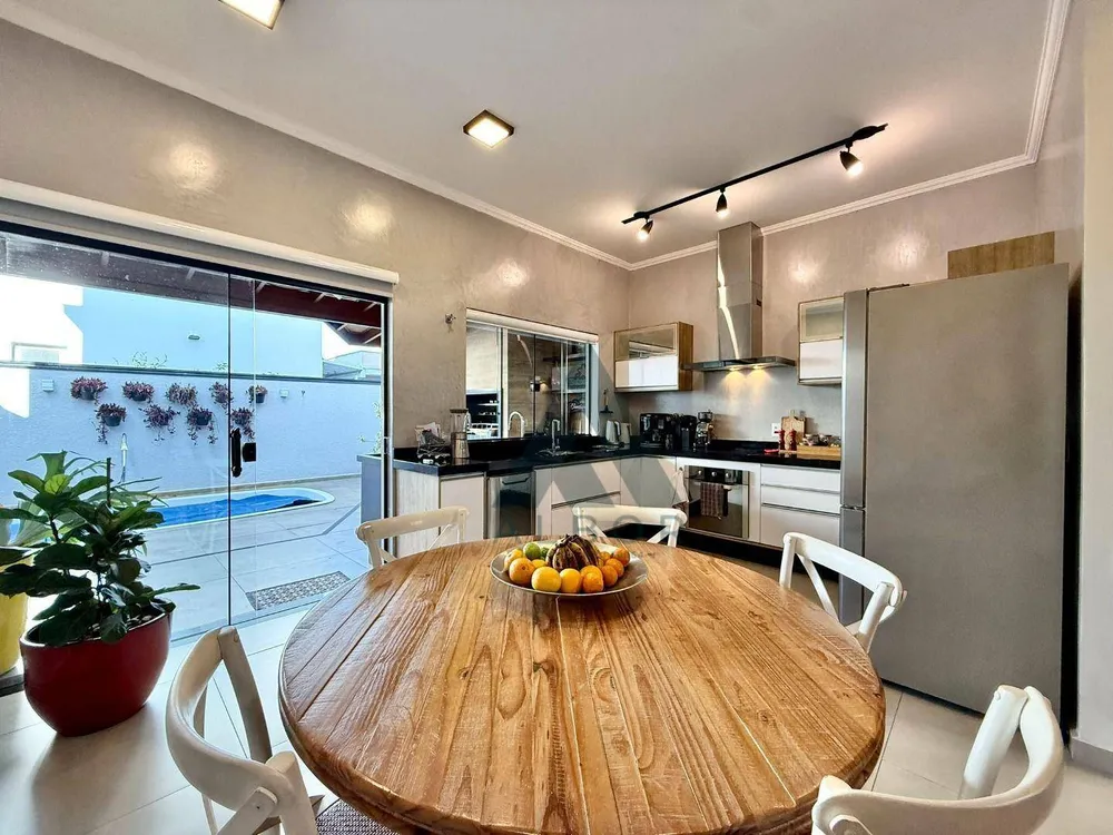 Sobrado, 3 quartos, 247 m² - Foto 6