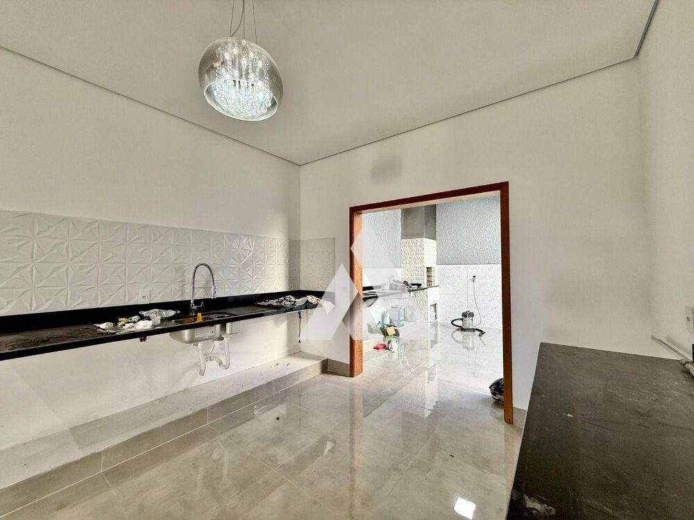 Casa de Condomínio à venda com 4 quartos, 211m² - Foto 19