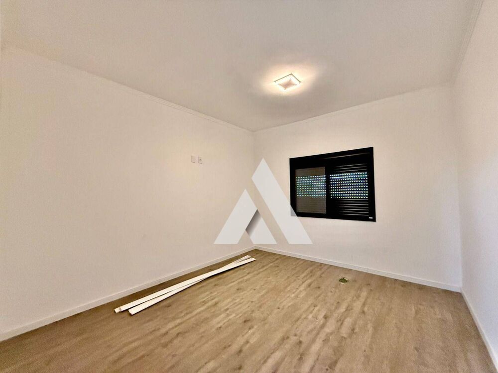 Casa de Condomínio à venda com 4 quartos, 211m² - Foto 41
