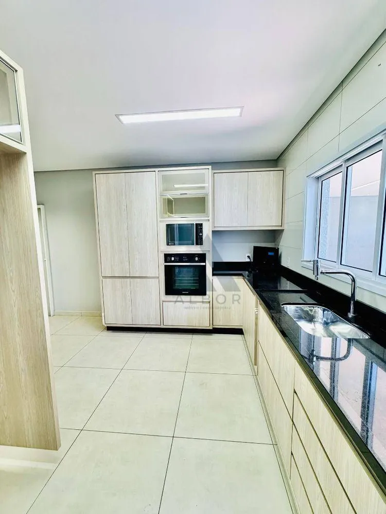 Casa, 3 quartos, 180 m² - Foto 8