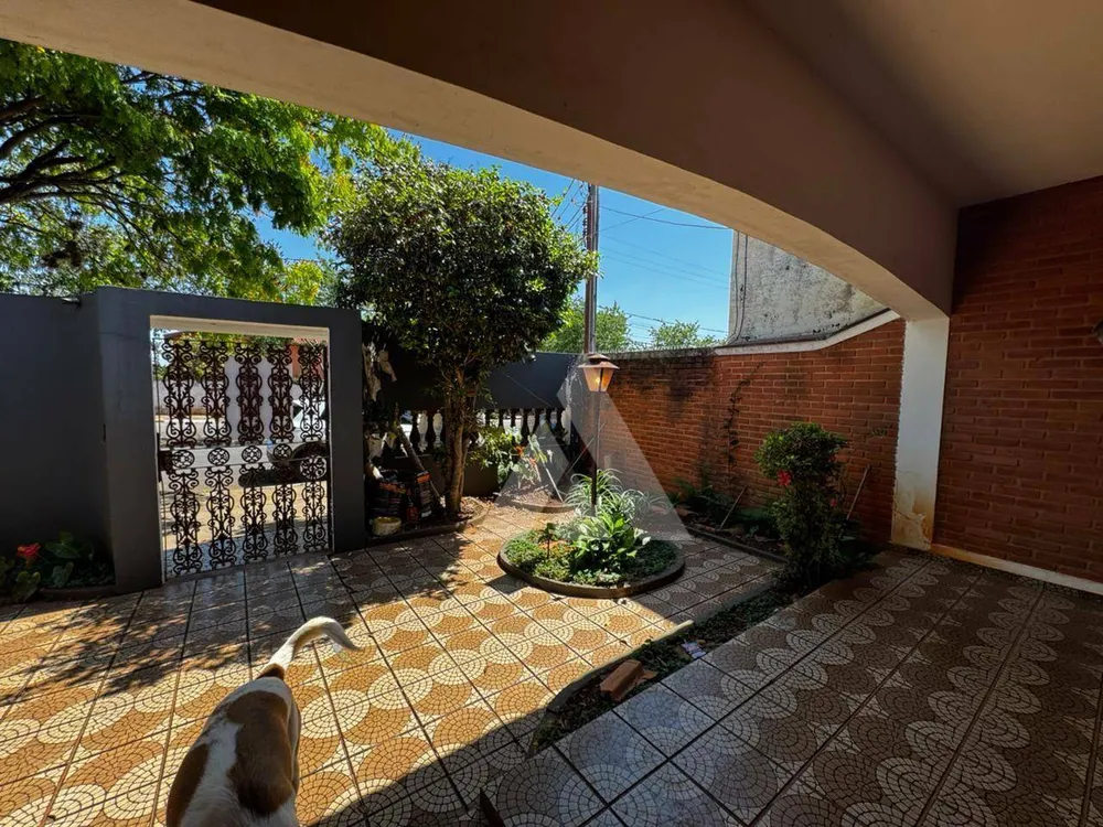 Casa, 3 quartos, 183 m² - Foto 2