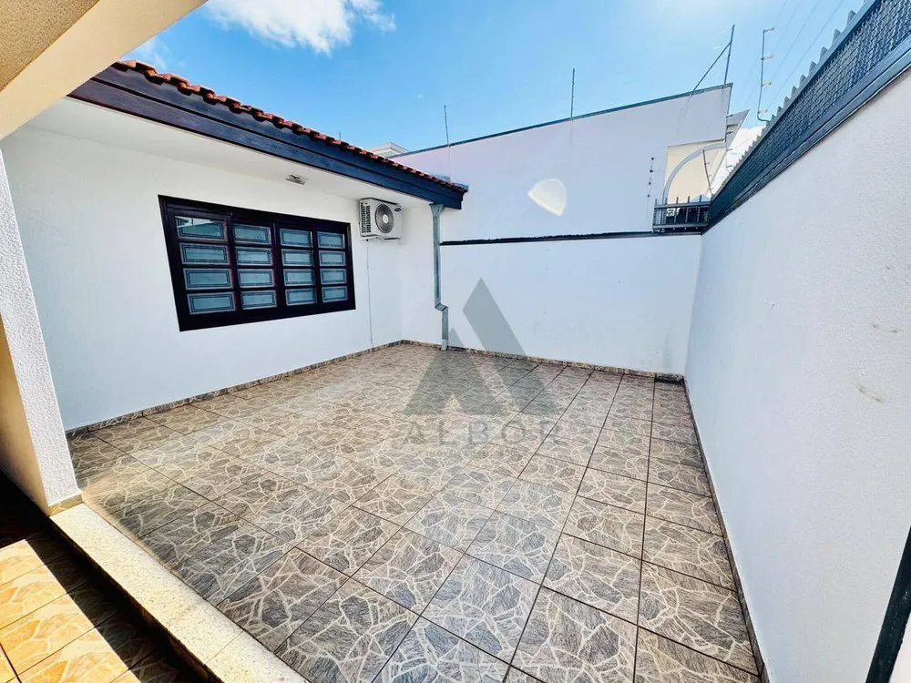 Casa, 3 quartos, 203 m² - Foto 3