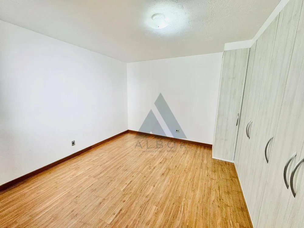 Casa, 3 quartos, 203 m² - Foto 4