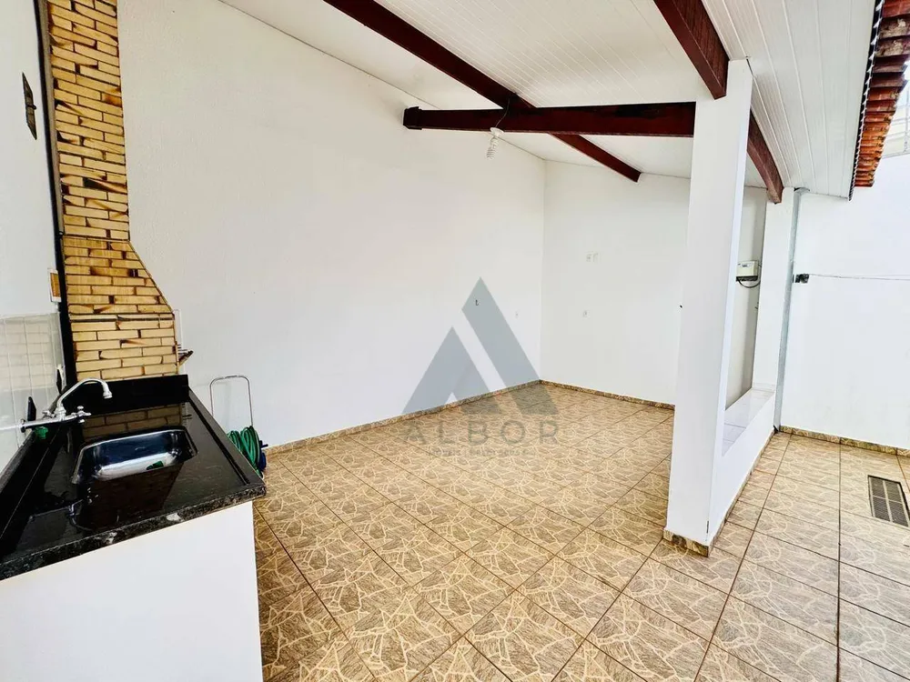 Casa, 3 quartos, 203 m² - Foto 9
