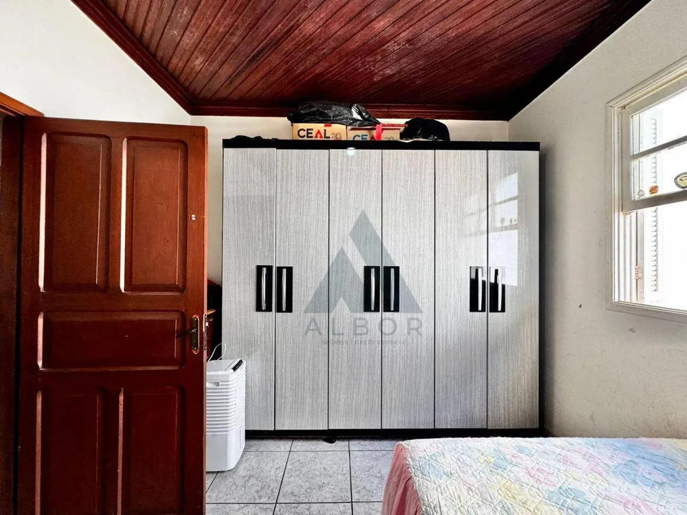 Casa, 3 quartos, 253 m² - Foto 7