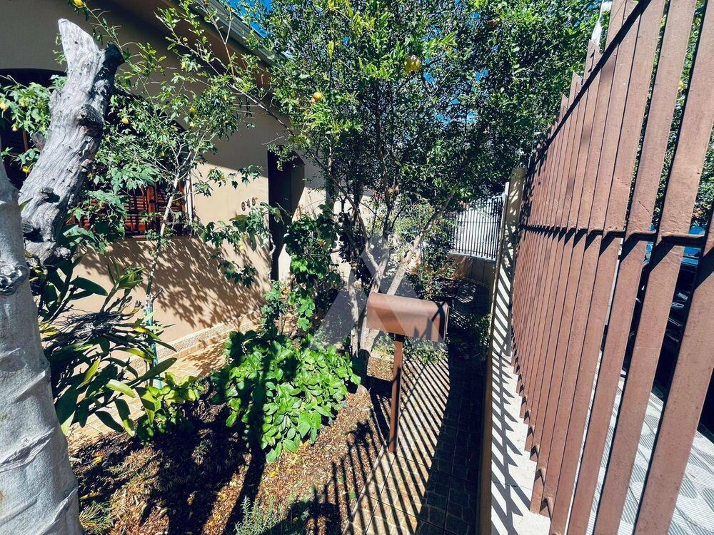 Casa à venda com 3 quartos, 124m² - Foto 11