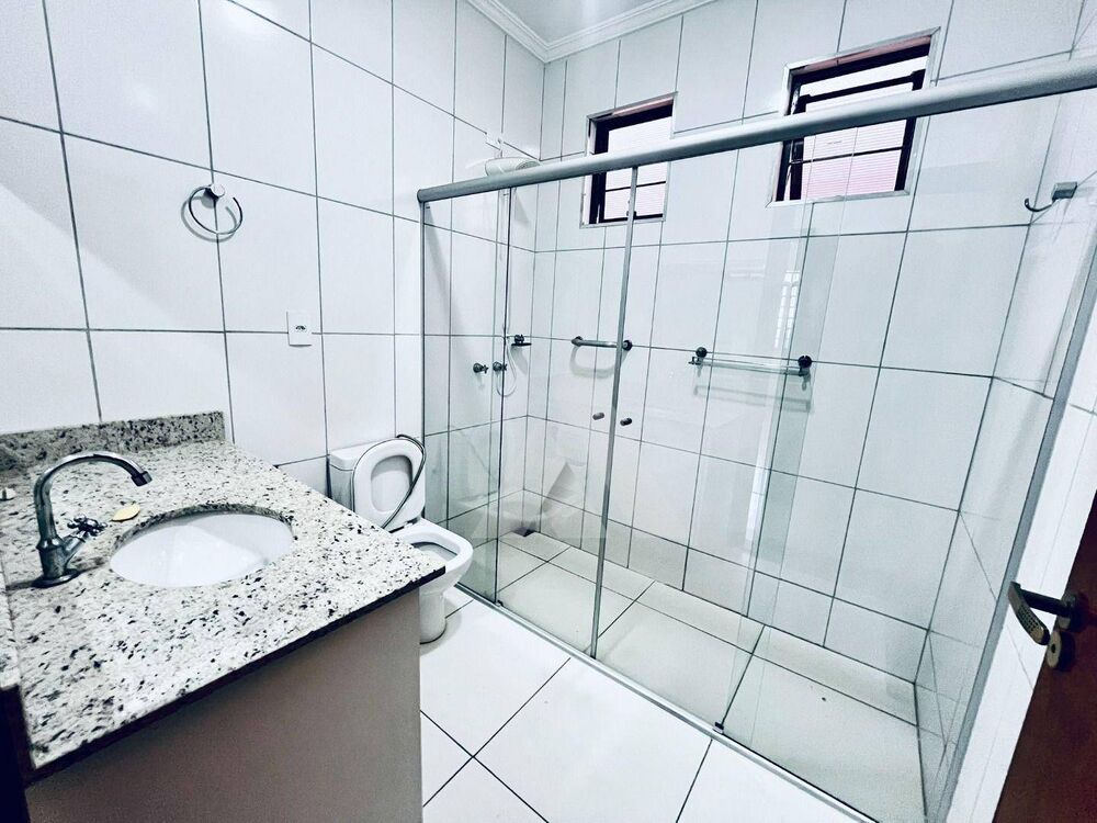 Casa à venda com 3 quartos, 124m² - Foto 3